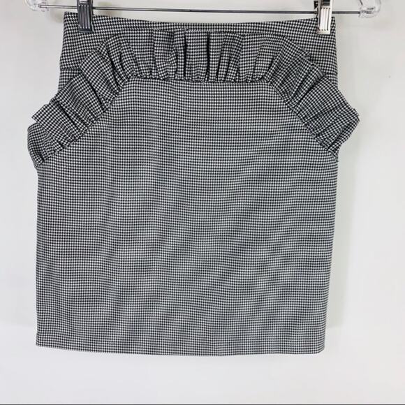 Black & White Houndstooth Ruffle Mini Skirt Sz 4 - Picture 1 of 6